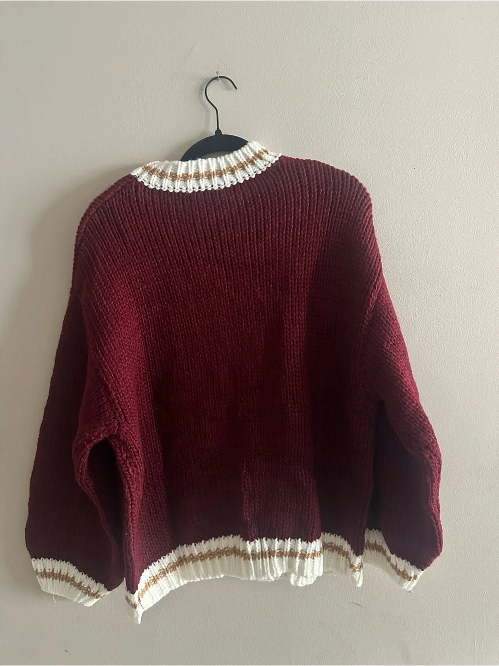 NWT Georgia Bulldog Patch Sweater - Burgundy & Cream Size M